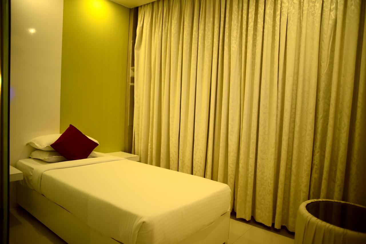 Hotel Heritage Dakshin Navi Mumbai Exterior foto