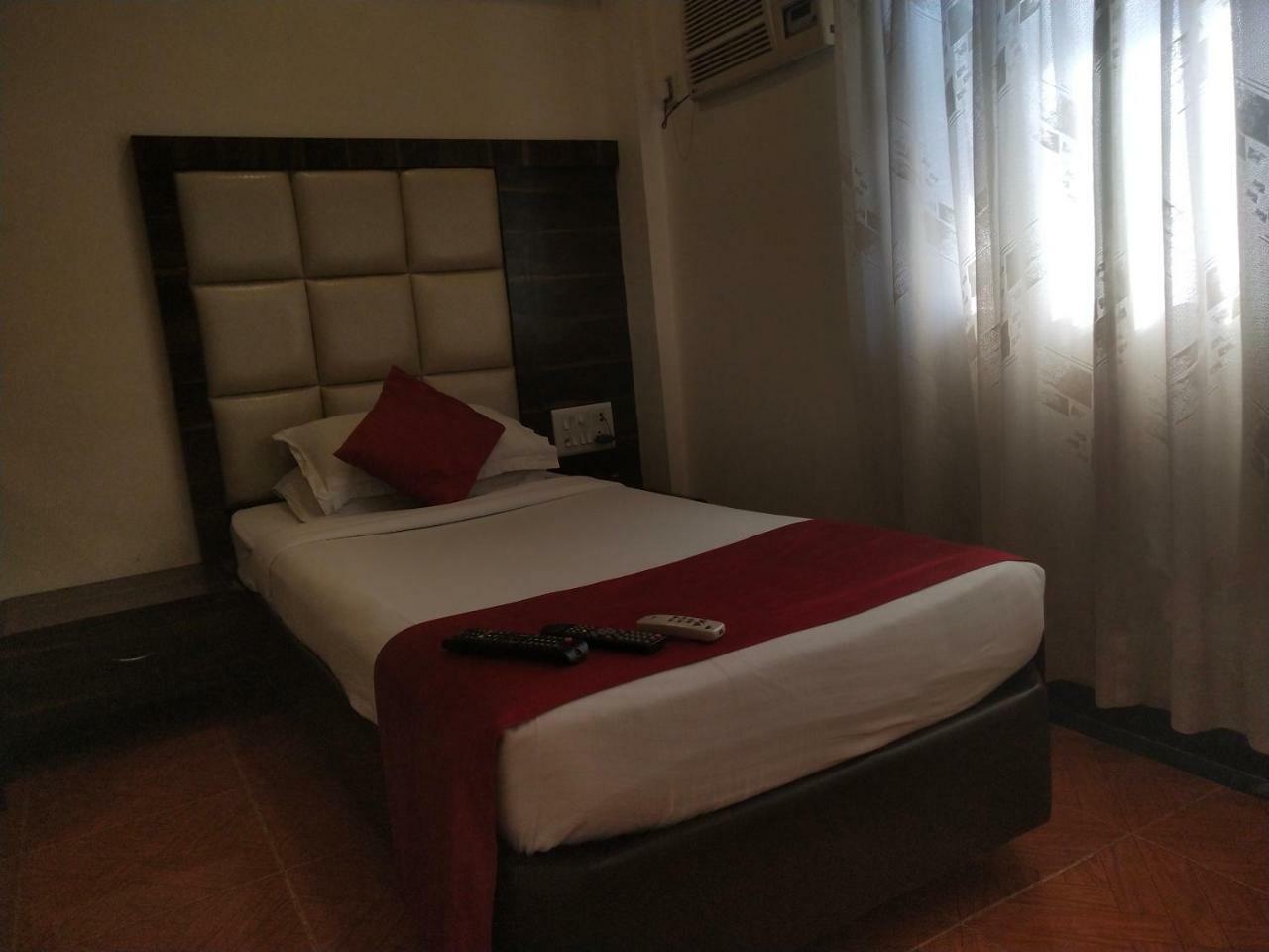 Hotel Heritage Dakshin Navi Mumbai Exterior foto